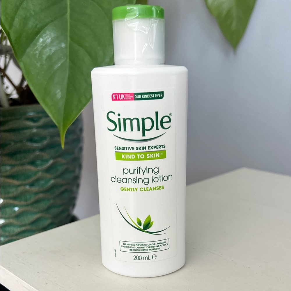 New Simple Purifying Cleansing Lotion